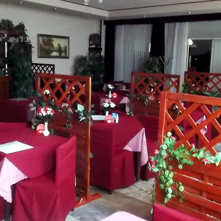 Abc Hotel Nitra 2* Nitra