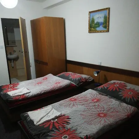 Abc Hotel Nitra 2*