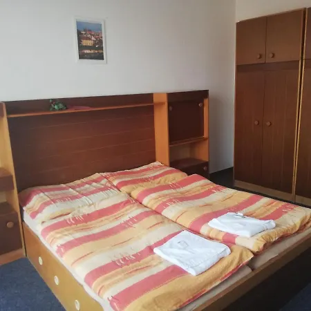 Abc Hotel Nitra 2*
